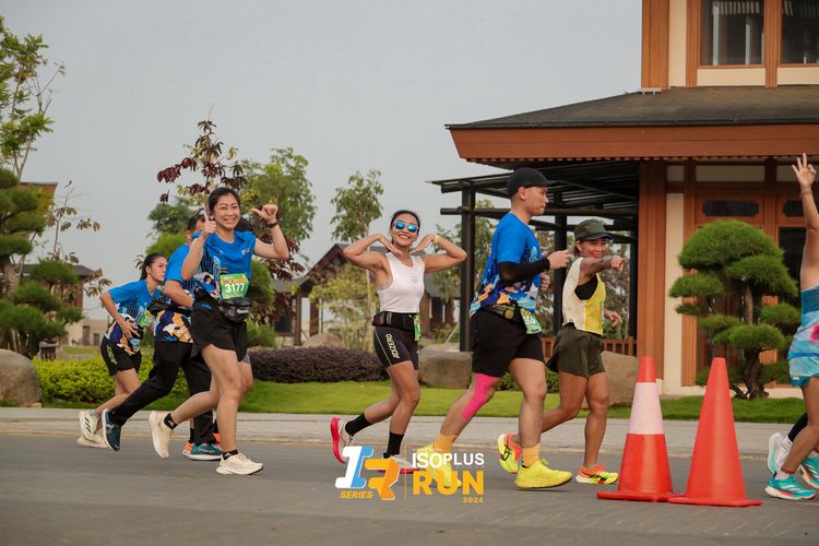 Race photo from ISOPlus Run 2024 Jakarta