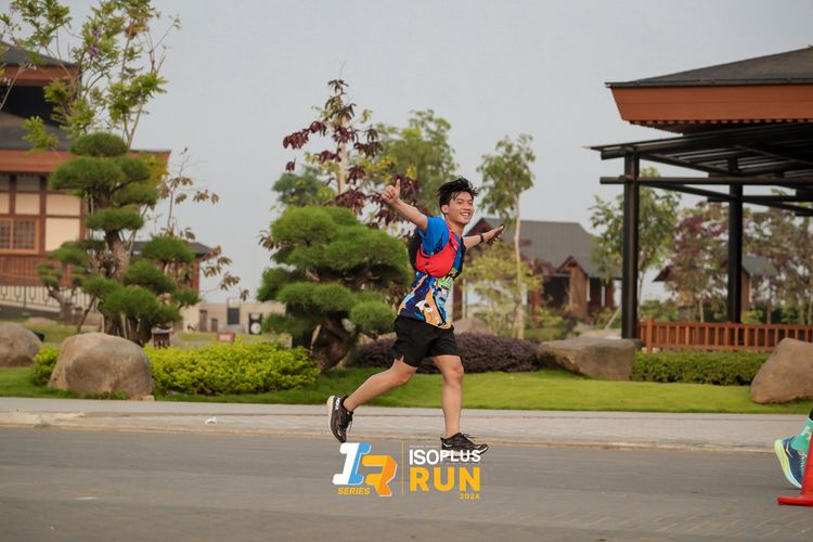 Race photo from ISOPlus Run 2024 Jakarta