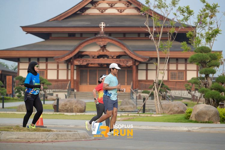 Race photo from ISOPlus Run 2024 Jakarta