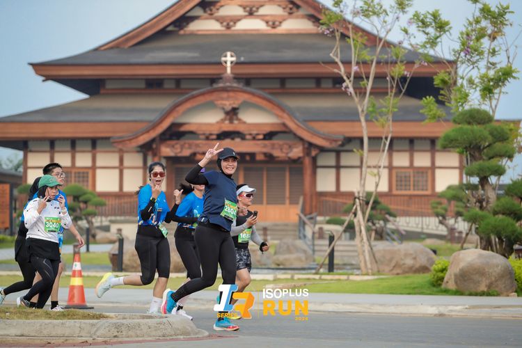 Race photo from ISOPlus Run 2024 Jakarta