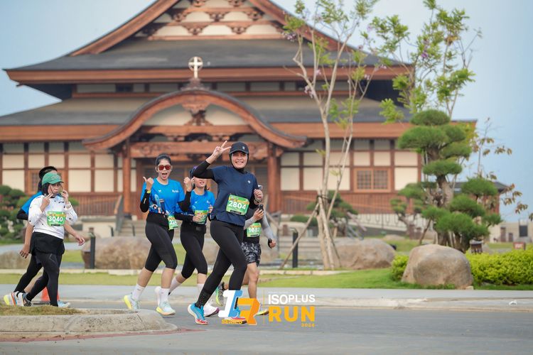Race photo from ISOPlus Run 2024 Jakarta