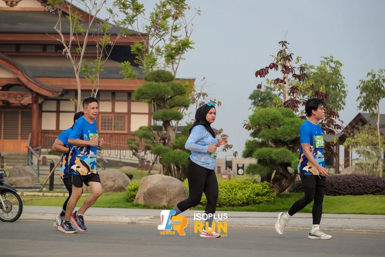 Race photo from ISOPlus Run 2024 Jakarta