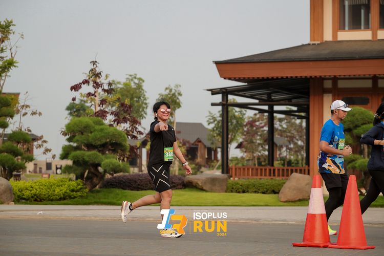 Race photo from ISOPlus Run 2024 Jakarta