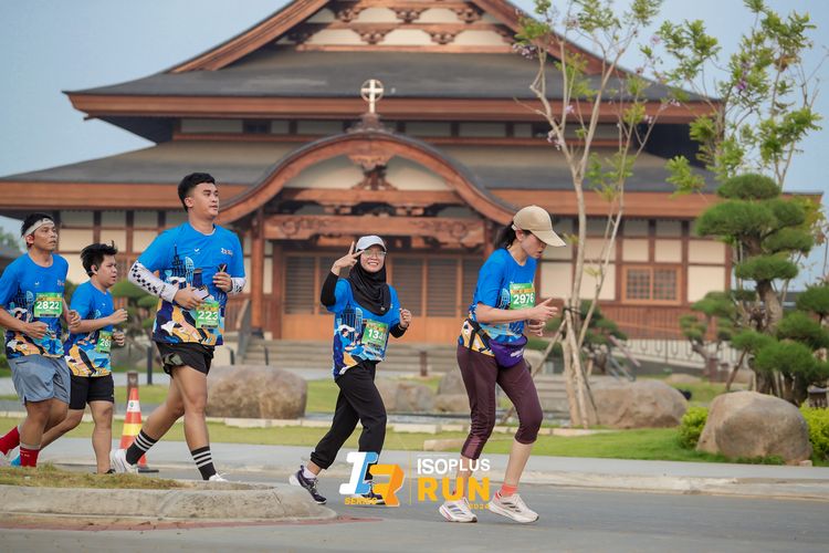 Race photo from ISOPlus Run 2024 Jakarta
