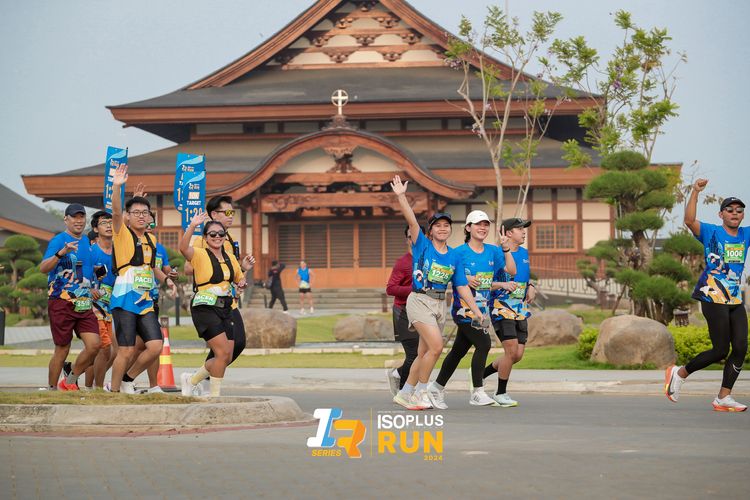 Race photo from ISOPlus Run 2024 Jakarta