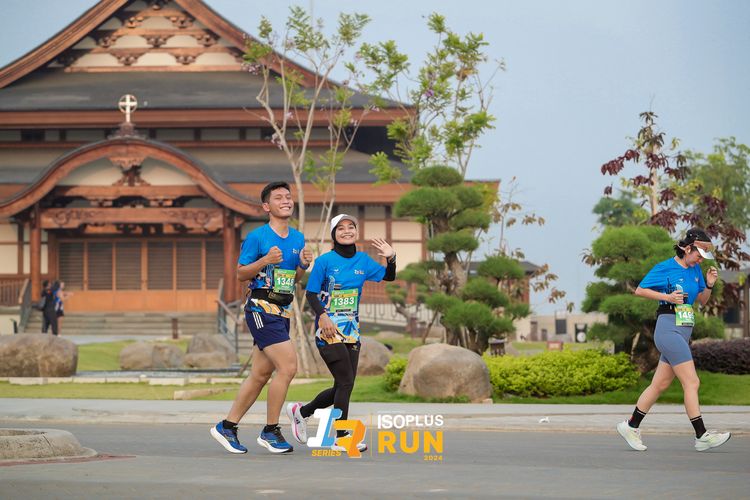Race photo from ISOPlus Run 2024 Jakarta