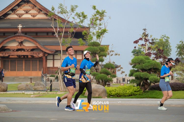 Race photo from ISOPlus Run 2024 Jakarta