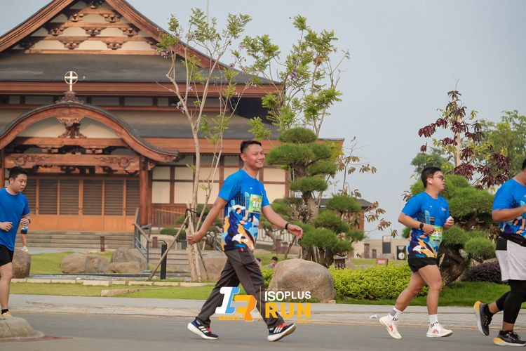 Race photo from ISOPlus Run 2024 Jakarta