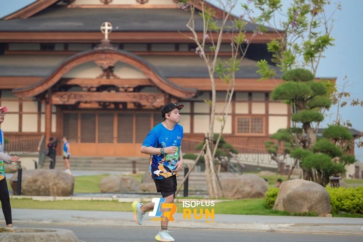 Race photo from ISOPlus Run 2024 Jakarta