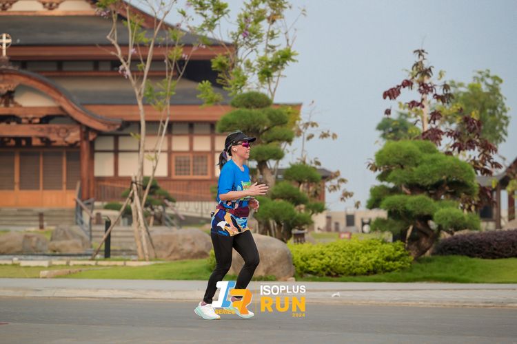 Race photo from ISOPlus Run 2024 Jakarta