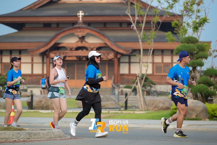 Race photo from ISOPlus Run 2024 Jakarta