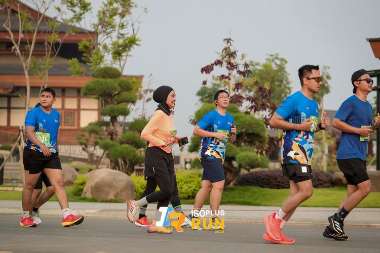 Race photo from ISOPlus Run 2024 Jakarta
