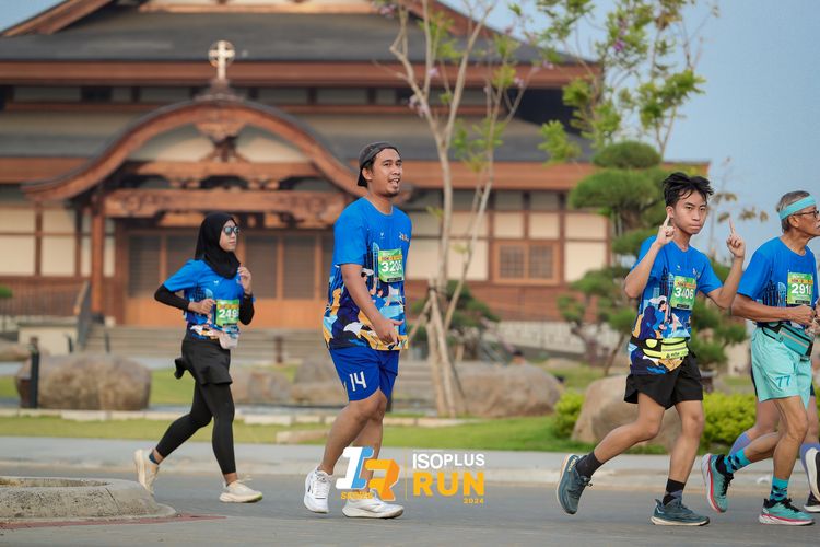 Race photo from ISOPlus Run 2024 Jakarta