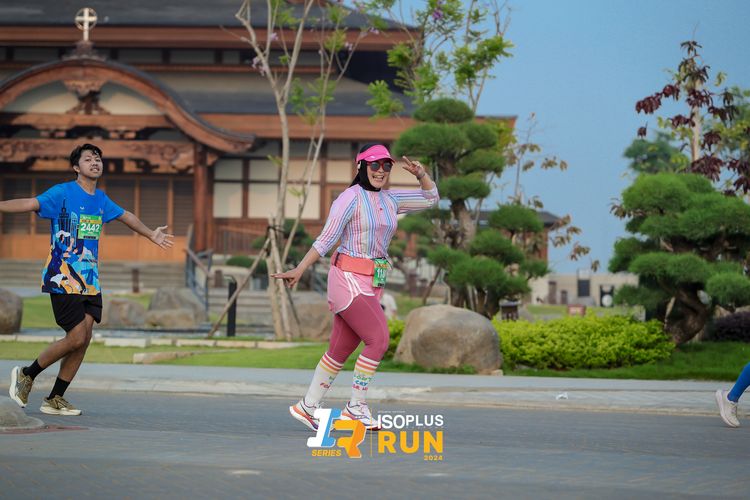 Race photo from ISOPlus Run 2024 Jakarta