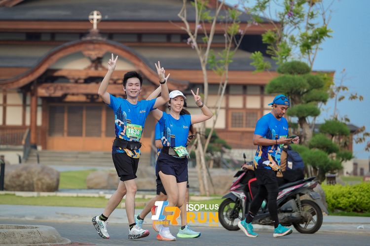 Race photo from ISOPlus Run 2024 Jakarta