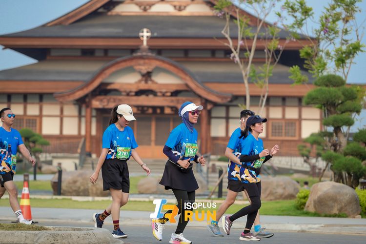 Race photo from ISOPlus Run 2024 Jakarta