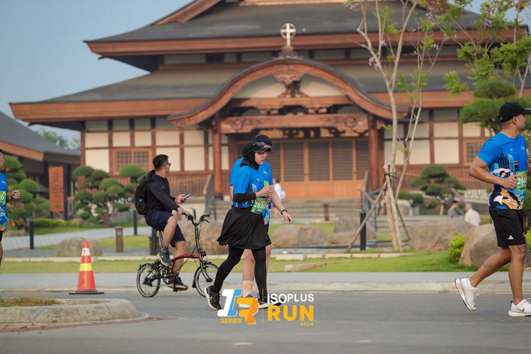 Race photo from ISOPlus Run 2024 Jakarta