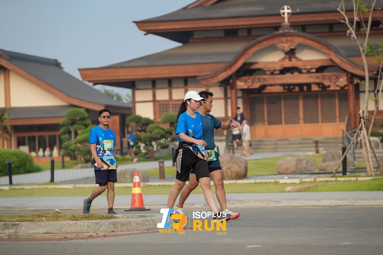 Race photo from ISOPlus Run 2024 Jakarta