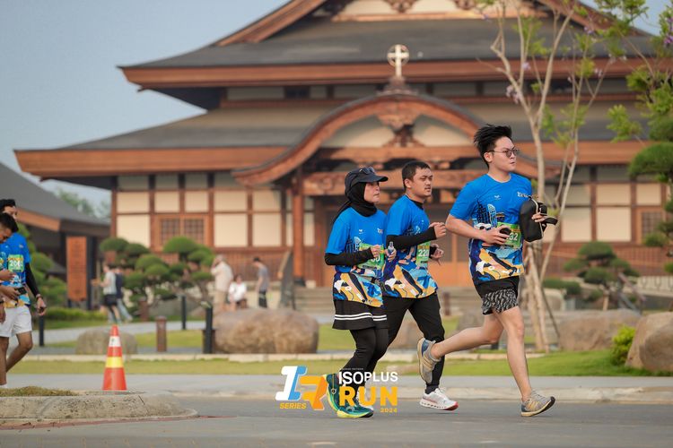Race photo from ISOPlus Run 2024 Jakarta