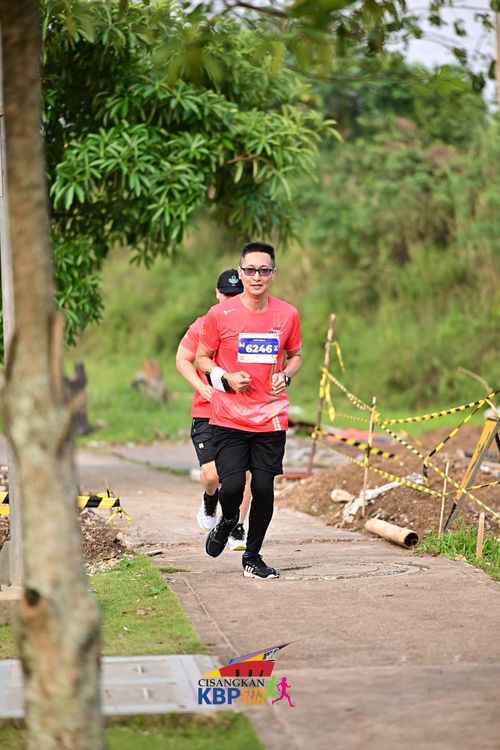 Race photo from CISANGKAN KBP CITY RUN 2025
