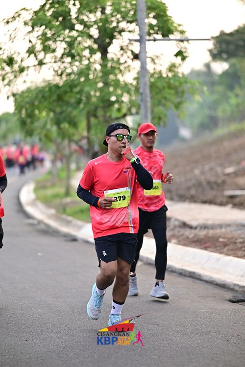 Race photo from CISANGKAN KBP CITY RUN 2025