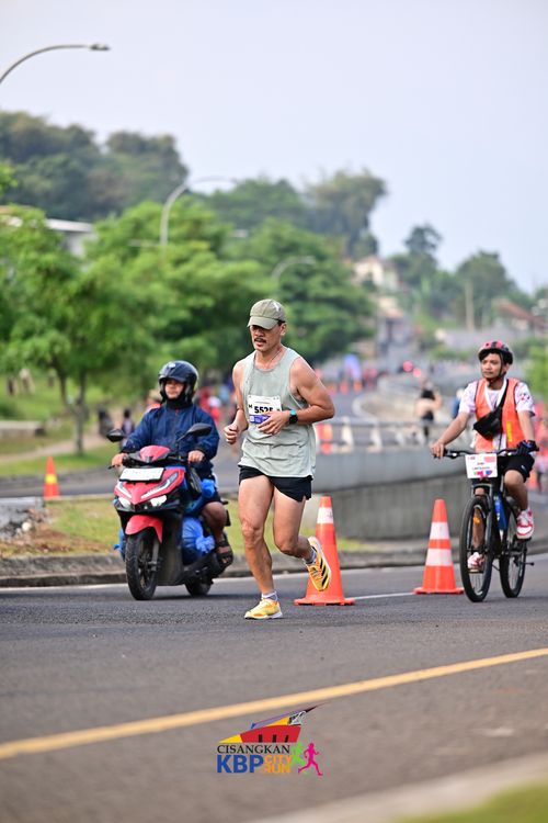 Race photo from CISANGKAN KBP CITY RUN 2025