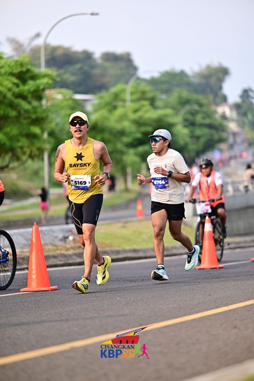 Race photo from CISANGKAN KBP CITY RUN 2025