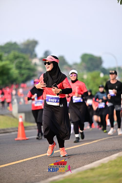 Race photo from CISANGKAN KBP CITY RUN 2025