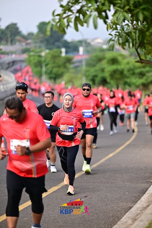 Race photo from CISANGKAN KBP CITY RUN 2025