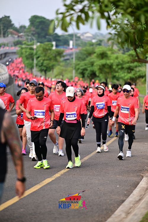 Race photo from CISANGKAN KBP CITY RUN 2025