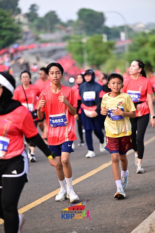 Race photo from CISANGKAN KBP CITY RUN 2025