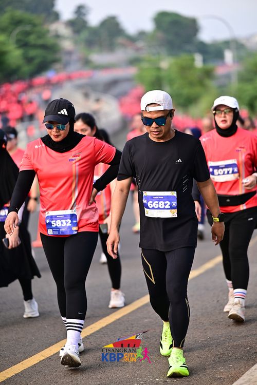 Race photo from CISANGKAN KBP CITY RUN 2025