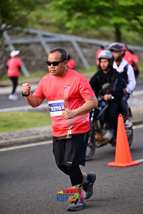 Race photo from CISANGKAN KBP CITY RUN 2025