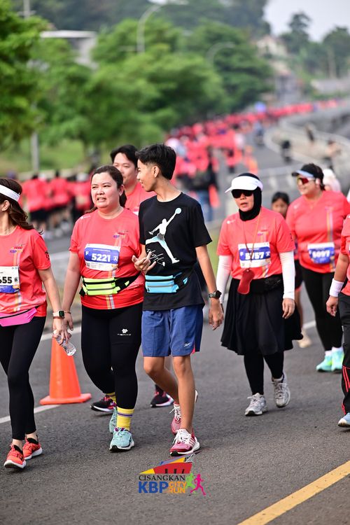 Race photo from CISANGKAN KBP CITY RUN 2025