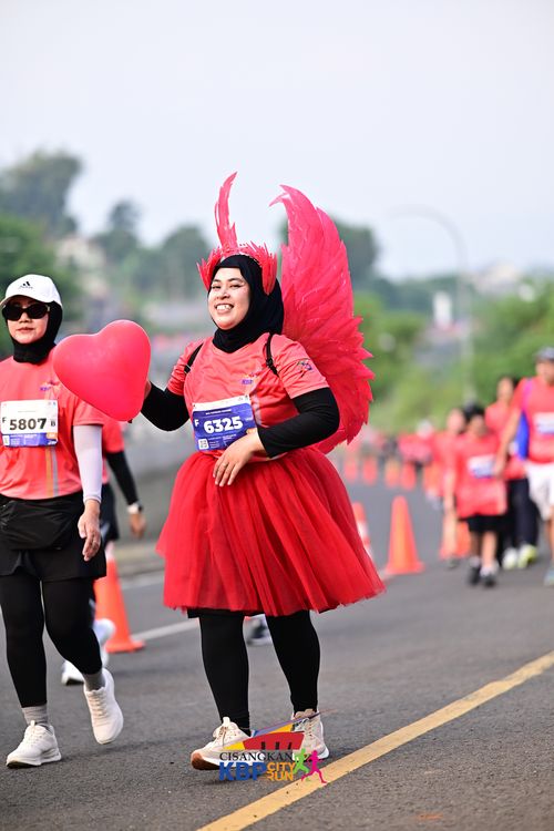 Race photo from CISANGKAN KBP CITY RUN 2025
