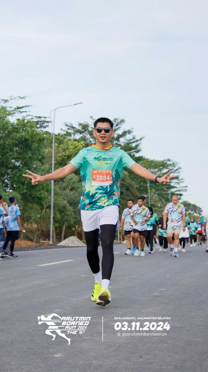 Race photo from Arutmin Borneo Run 2024