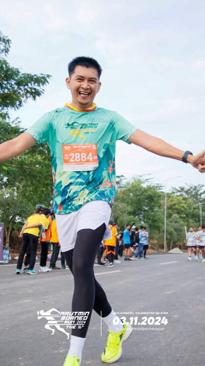 Race photo from Arutmin Borneo Run 2024