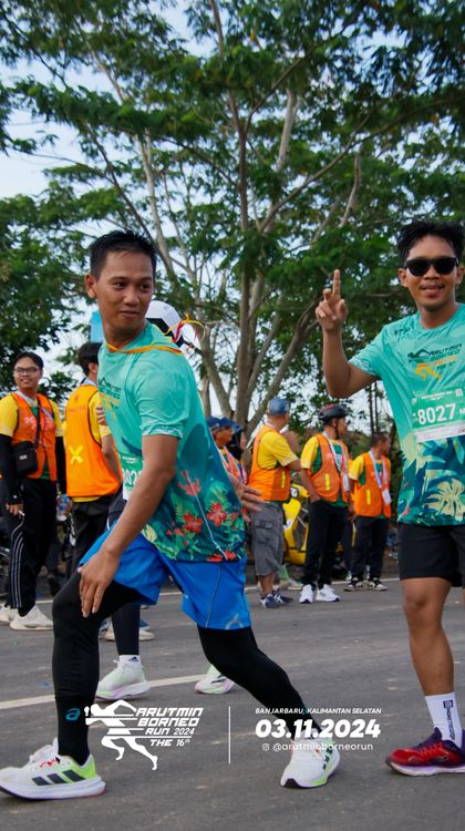 Race photo from Arutmin Borneo Run 2024