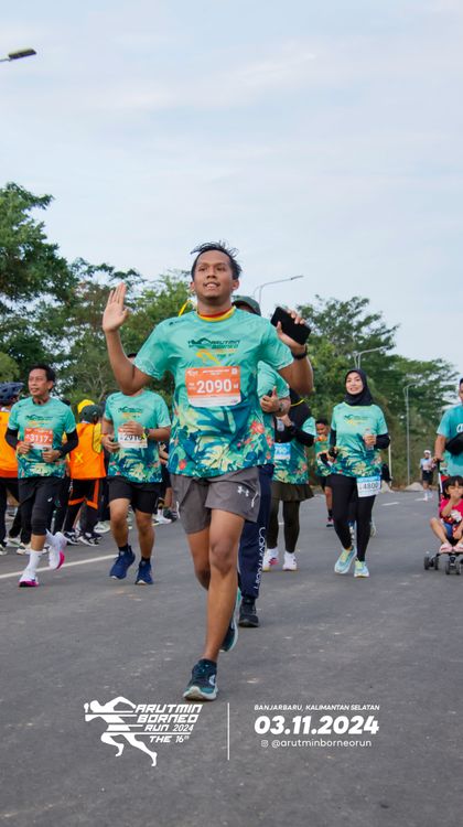 Race photo from Arutmin Borneo Run 2024