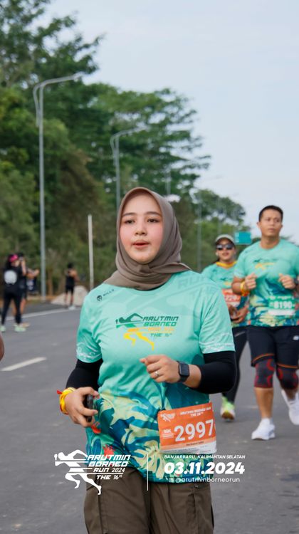 Race photo from Arutmin Borneo Run 2024