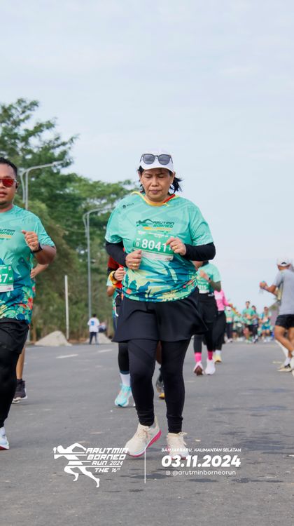 Race photo from Arutmin Borneo Run 2024