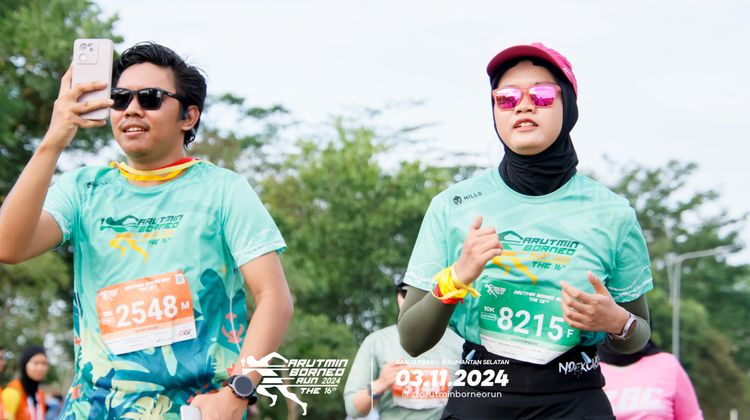 Race photo from Arutmin Borneo Run 2024