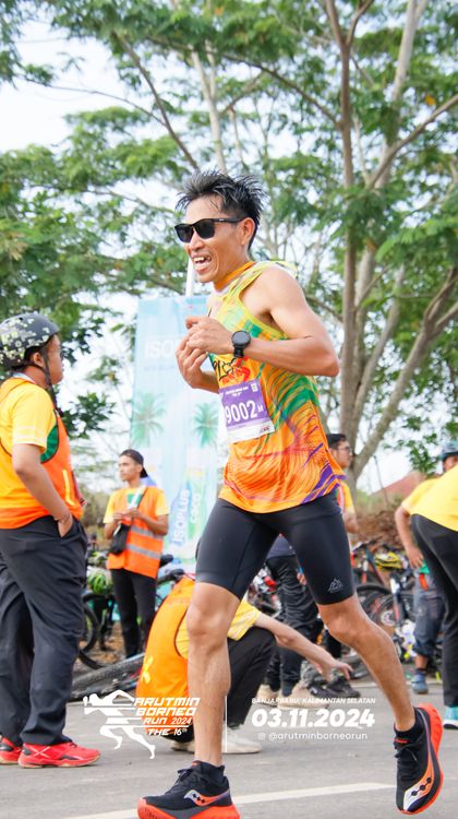 Race photo from Arutmin Borneo Run 2024