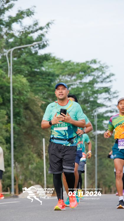 Race photo from Arutmin Borneo Run 2024