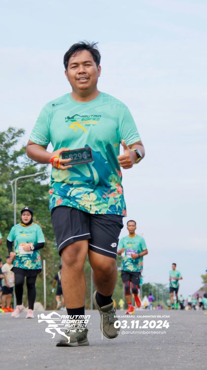 Race photo from Arutmin Borneo Run 2024