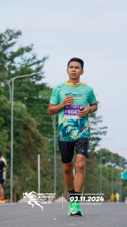 Race photo from Arutmin Borneo Run 2024