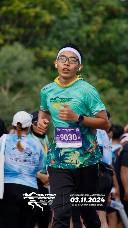 Race photo from Arutmin Borneo Run 2024