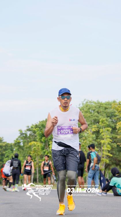 Race photo from Arutmin Borneo Run 2024