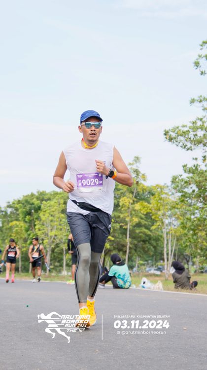 Race photo from Arutmin Borneo Run 2024