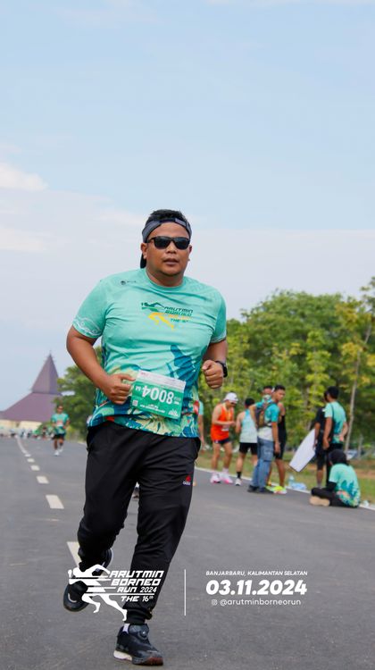 Race photo from Arutmin Borneo Run 2024
